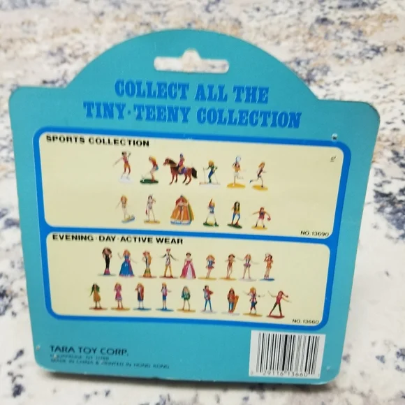 Tiny Teeny Figures - Picture 3 of 11